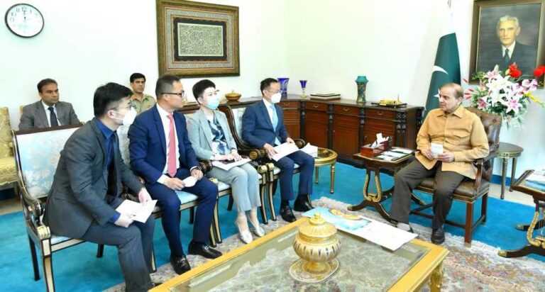 Pakistan offers huge opportunities for tech investments : PM