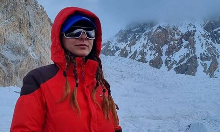 Pakistani Mountaineer Naila Kiani summits Gasherbrum 1